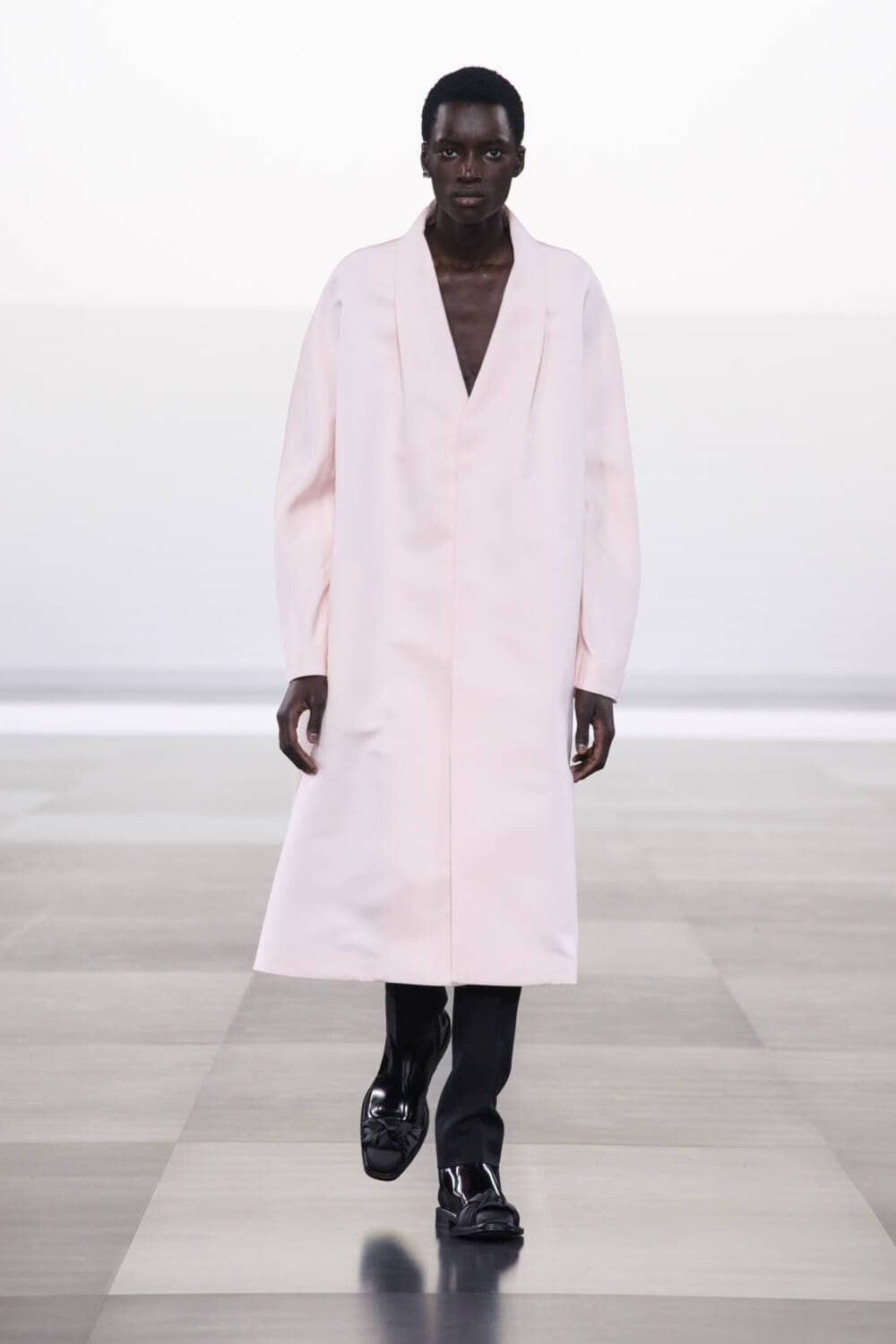Dior: Menswear AW25 - 10 Magazine